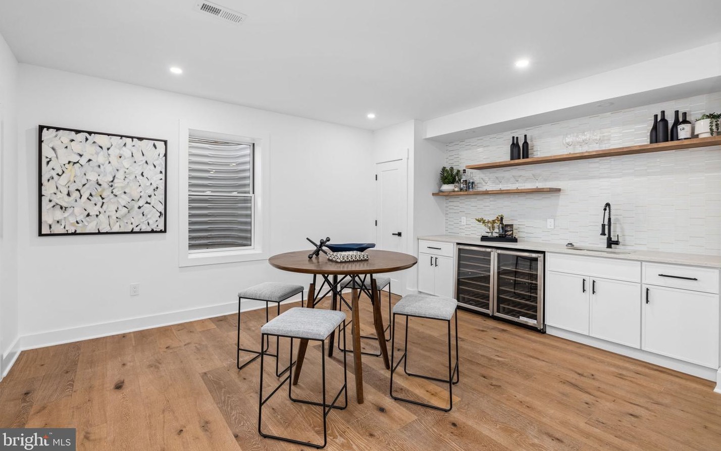 6000 16th St, Arlington VA  22205-2208 exterior