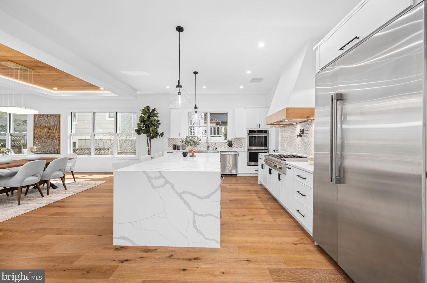 6000 16th St, Arlington VA  22205-2208 exterior