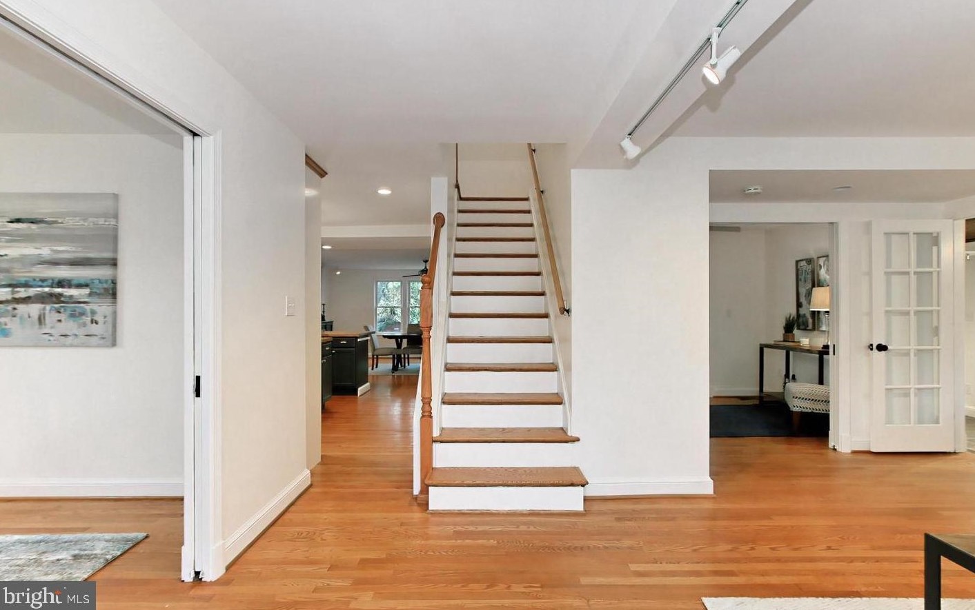 2423 N Ohio St, Arlington, VA 22207