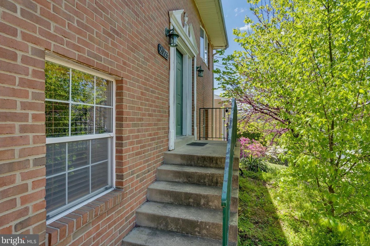 2023 Lowell St, Arlington, VA 22204-5340