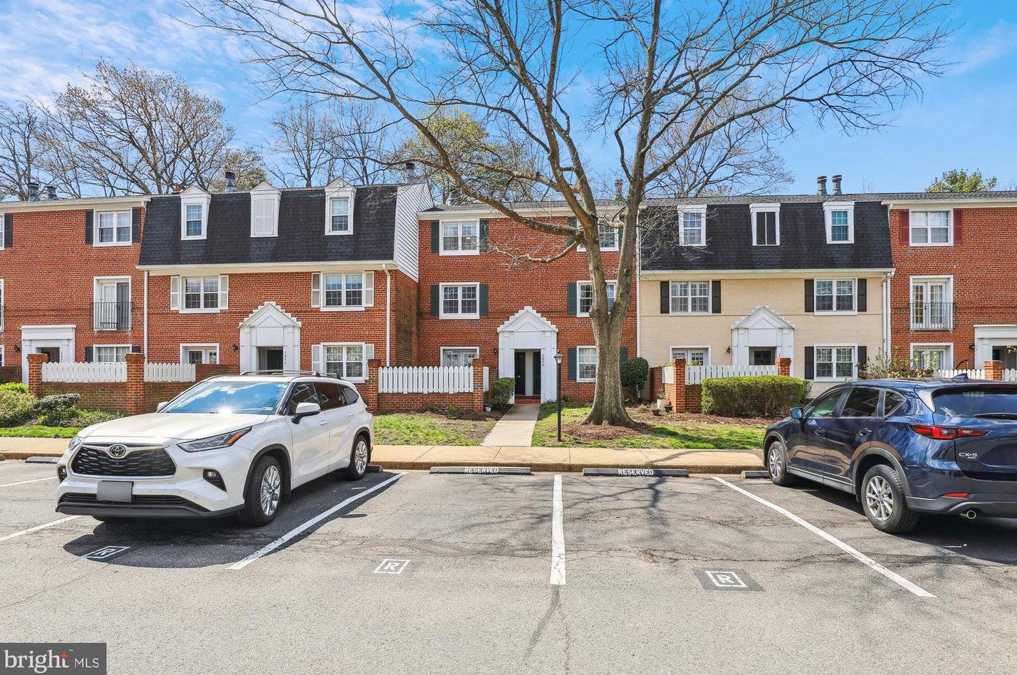 2844 S Wakefield St #b, Arlington, VA 22206