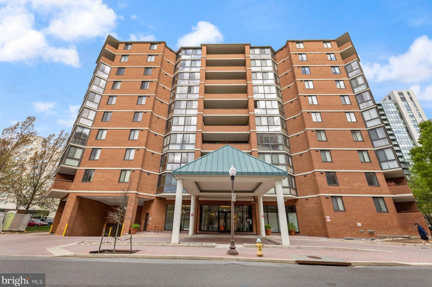 1001 N Randolph St #611, Arlington, VA 22201