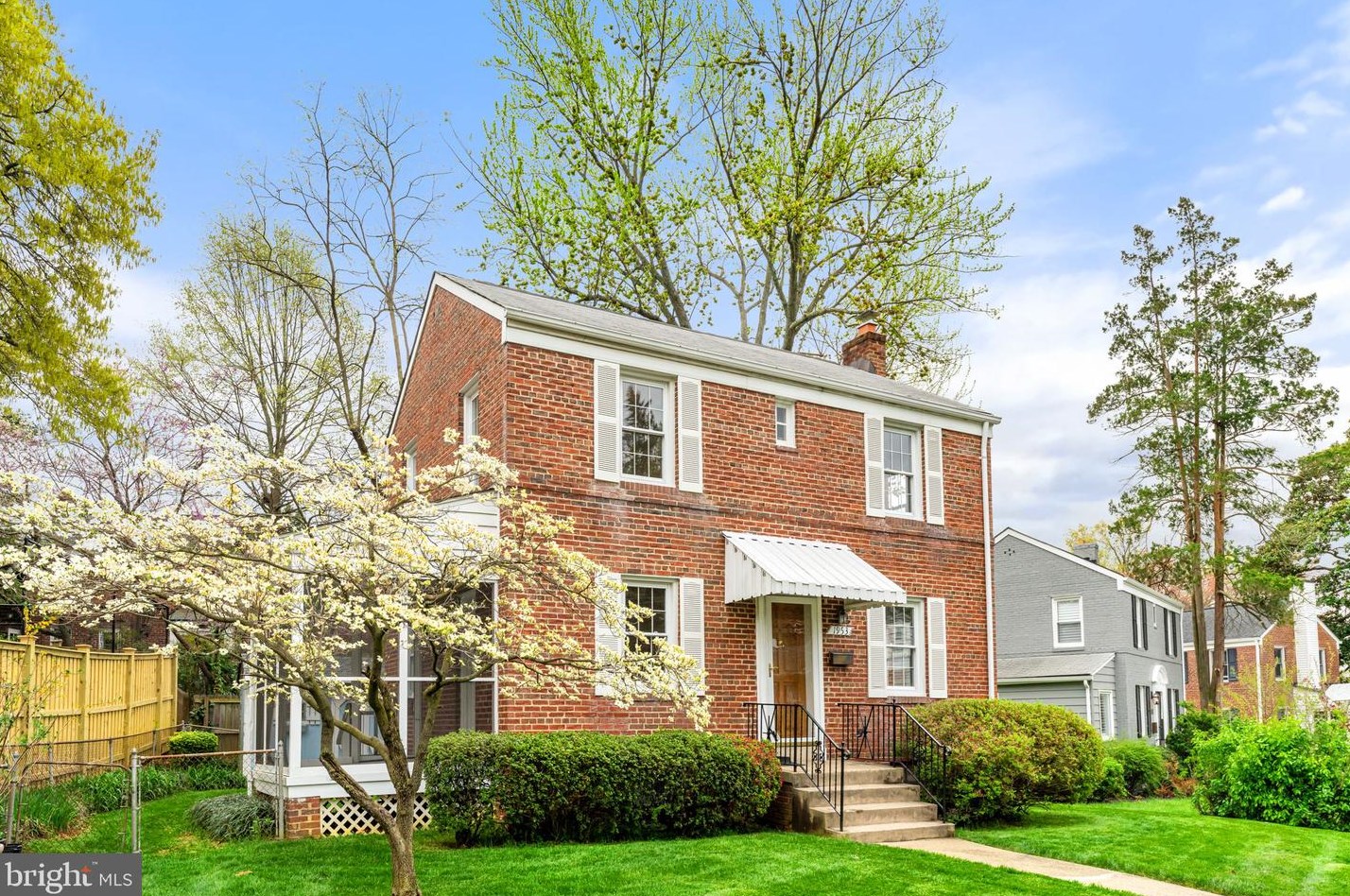 1953 Vermont St, Arlington, VA 22207-2380