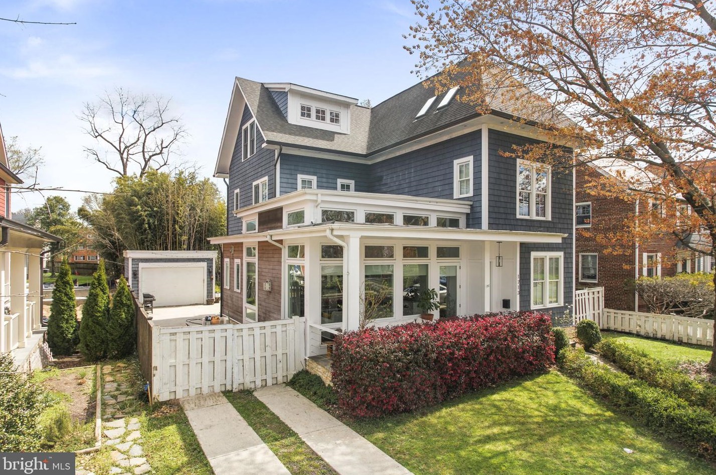 1713 N Wayne St, Arlington, VA 22201