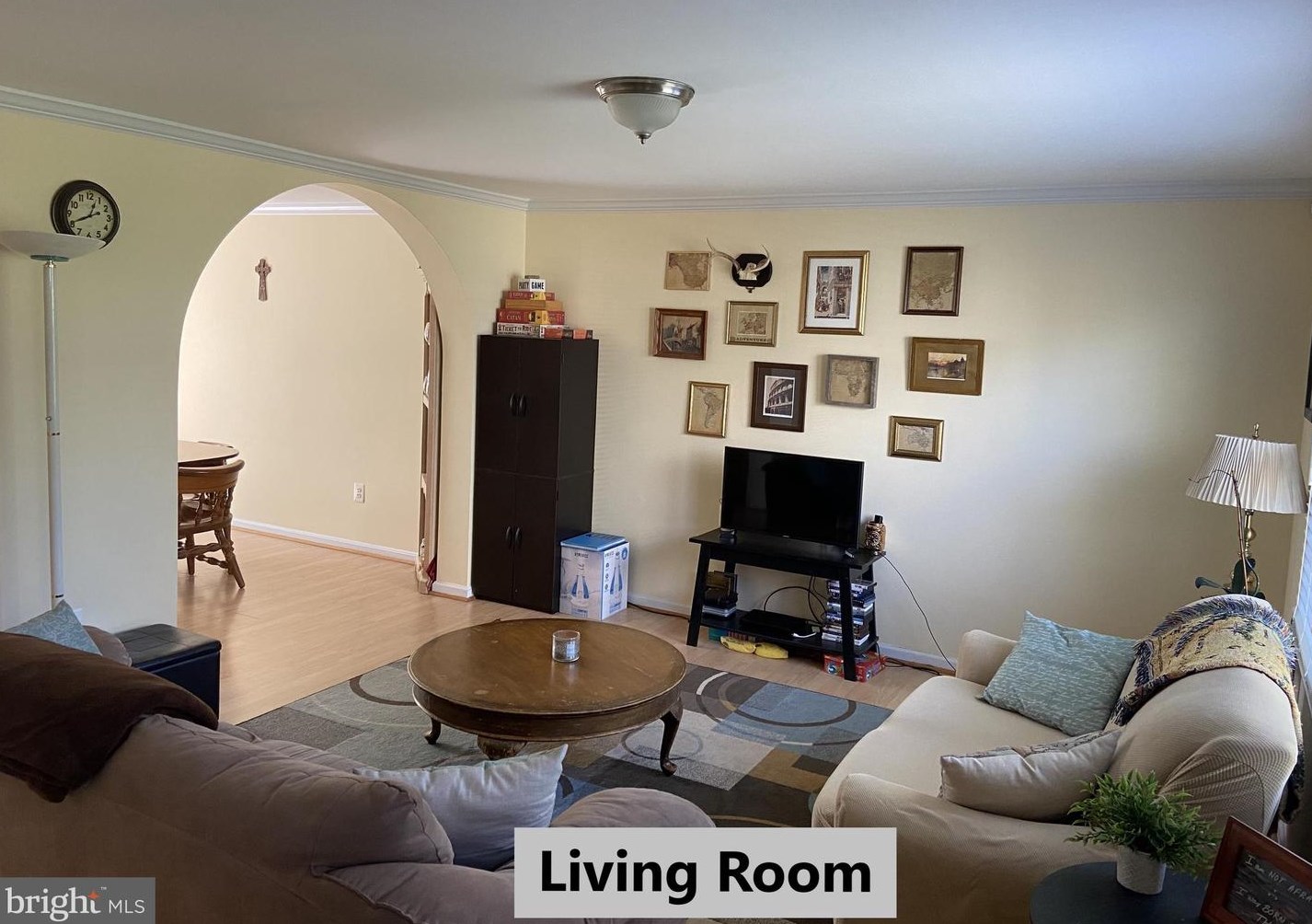 2051 S Lincoln St, Arlington, VA 22204