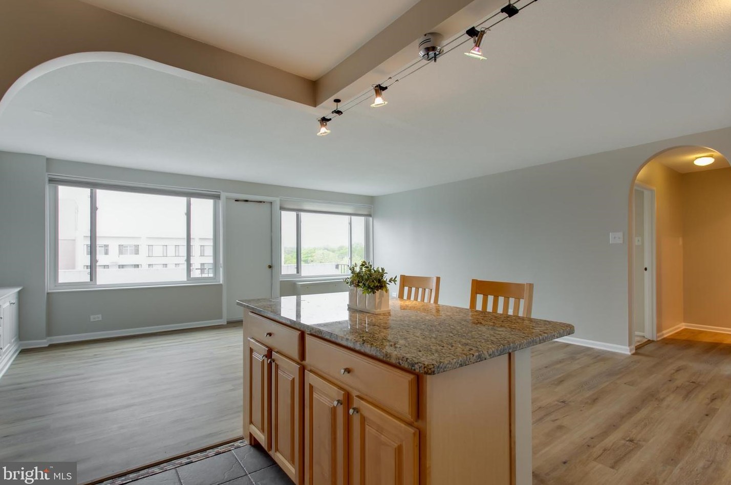 4501 Arlington Blvd #818, Arlington, VA 22203