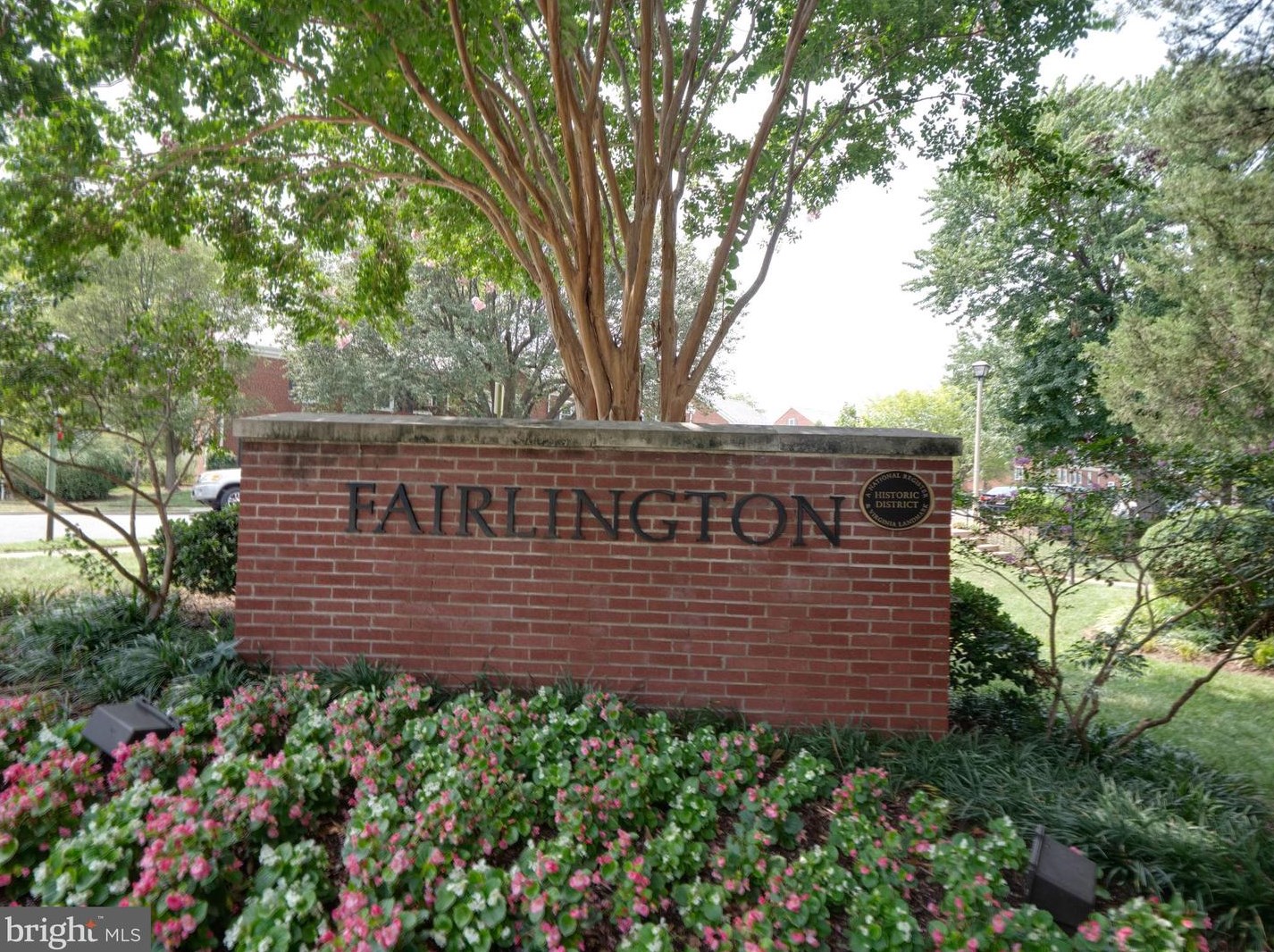 2961 Columbus St, Arlington VA  22206-1438 exterior