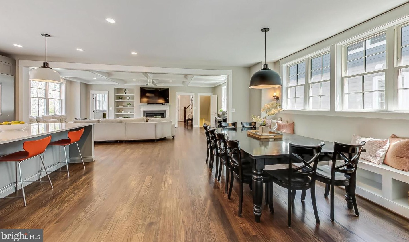 2016 Madison St, Arlington VA  22205-3314 exterior