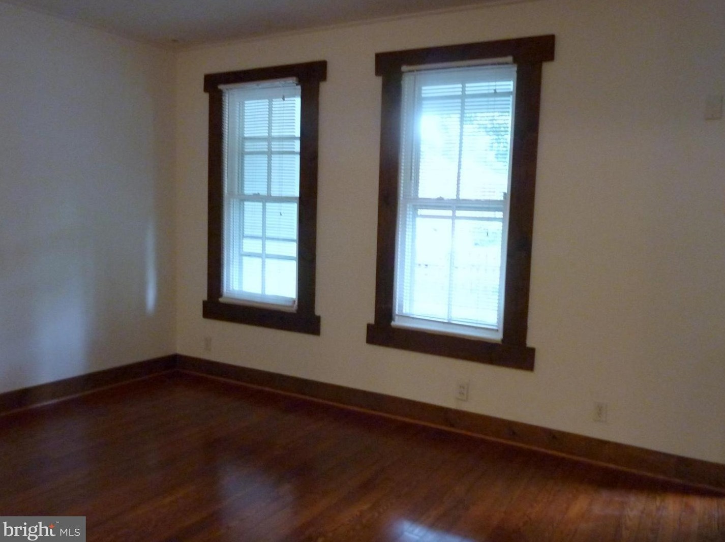 1707 Monroe St, Arlington VA  22204-5007 exterior