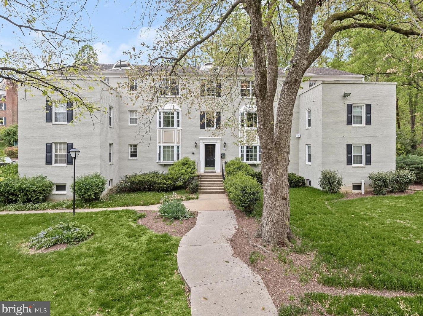706 S Arlington Mill Dr #18203, Arlington, VA 22204
