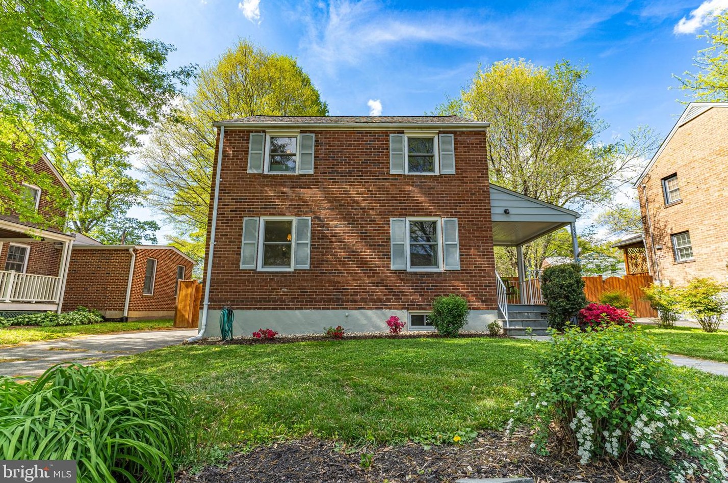 332 N Edison St, Arlington, VA 22203