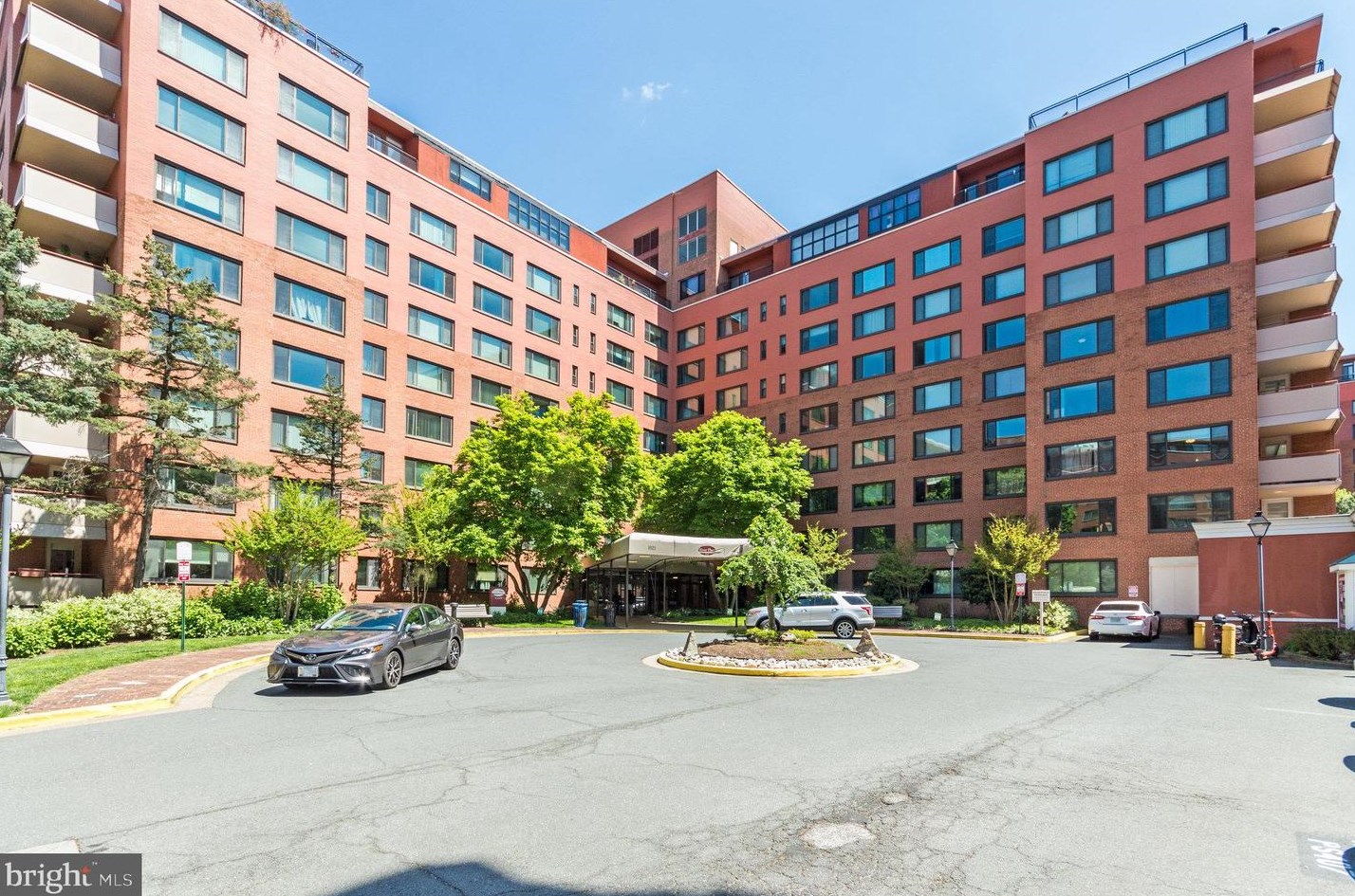 1021 Arlington Blvd #643, Arlington, VA 22209