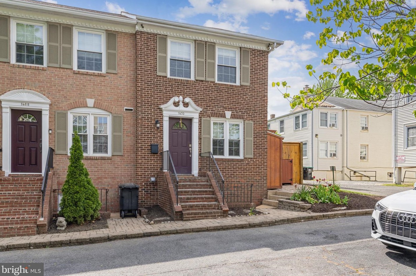 1470 Quinn St, Arlington VA  22209-2958 exterior