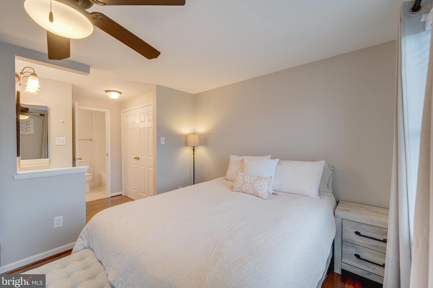 2810 Meade St, Arlington VA  22206-3147 exterior