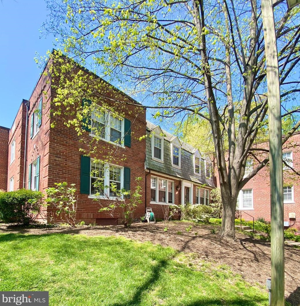1748 N Rhodes St #6-321, Arlington, VA 22201