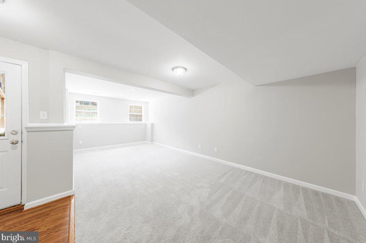 2007 Buchanan Ct, Arlington VA  22207-2096 exterior