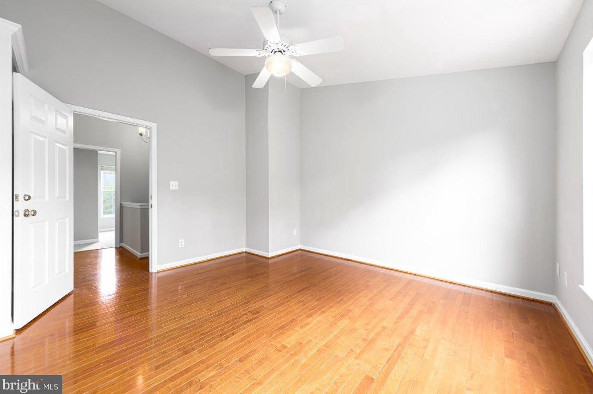 2007 Buchanan Ct, Arlington VA  22207-2096 exterior