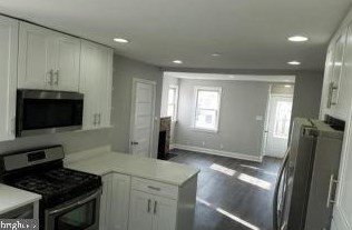 2133 Randolph St, Arlington VA  22204-5127 exterior