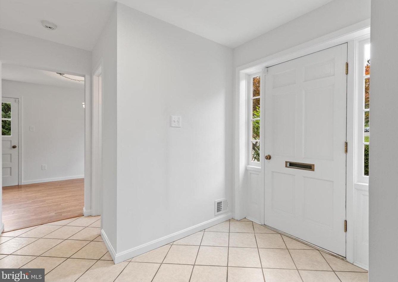 511 Manchester St, Arlington VA 22203-1114 exterior