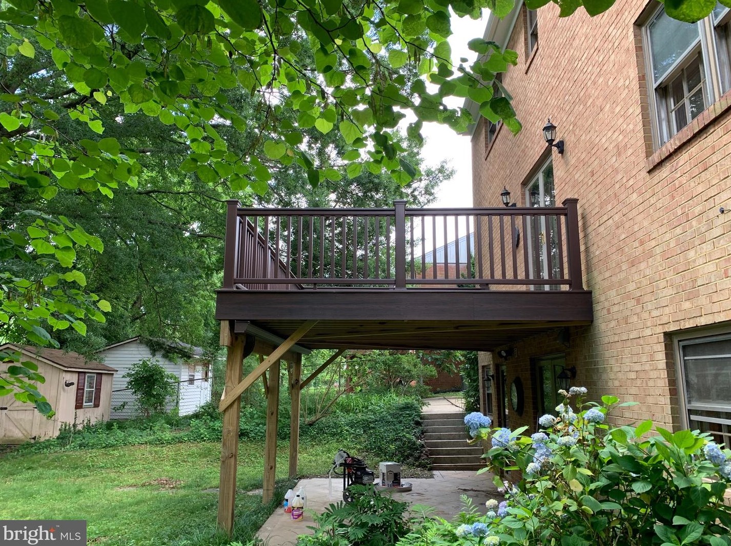 511 Manchester St, Arlington VA 22203-1114 exterior