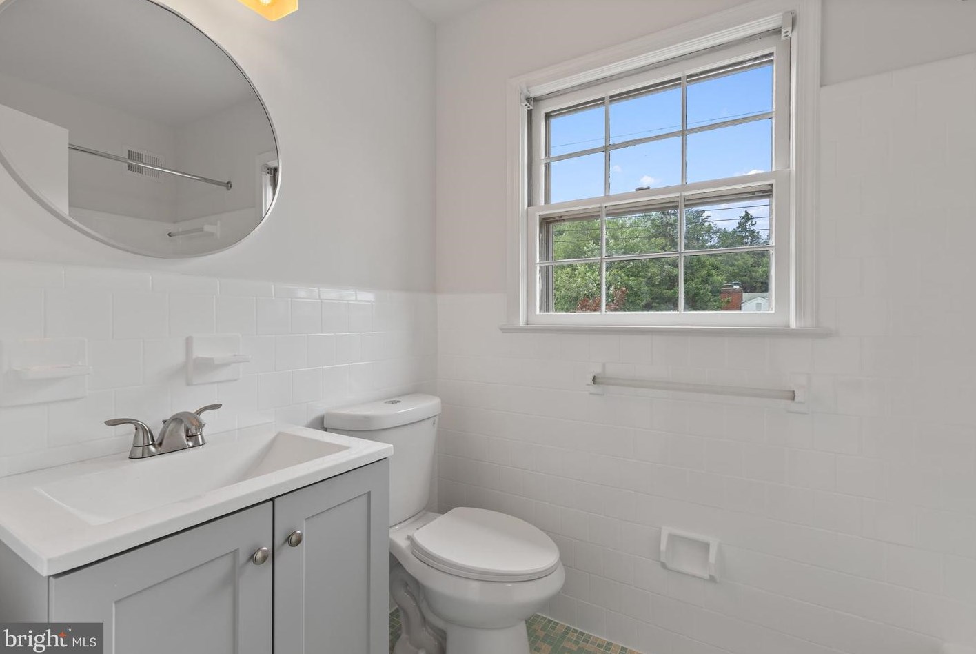 511 Manchester St, Arlington VA 22203-1114 exterior