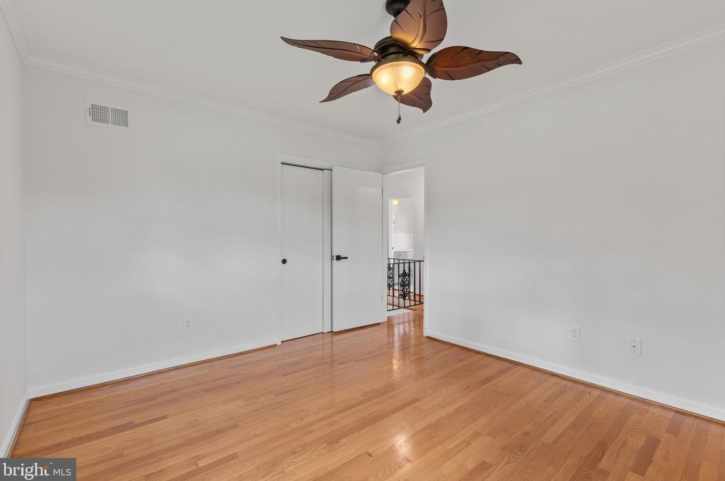 511 Manchester St, Arlington VA 22203-1114 exterior