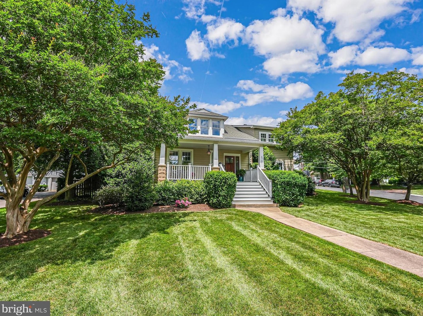 6701 25th St N, Arlington, VA 22213