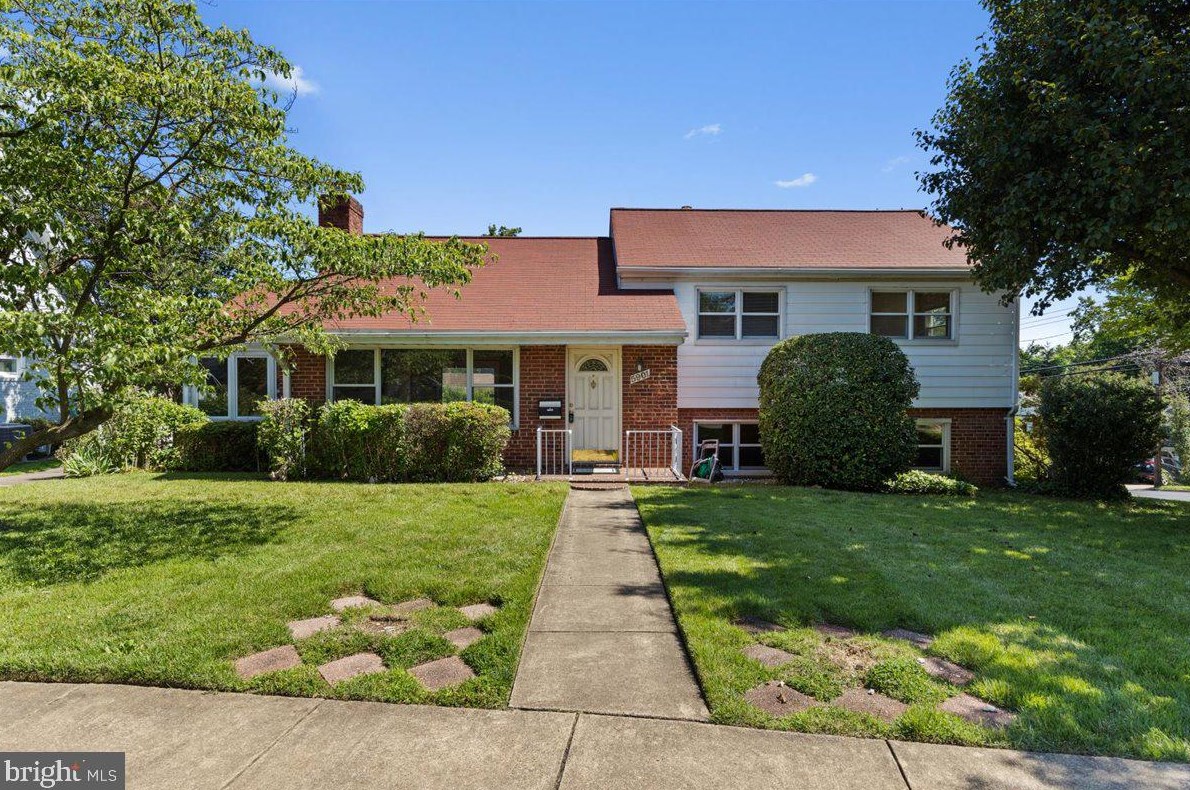 5901 3rd St N, Arlington, VA 22203