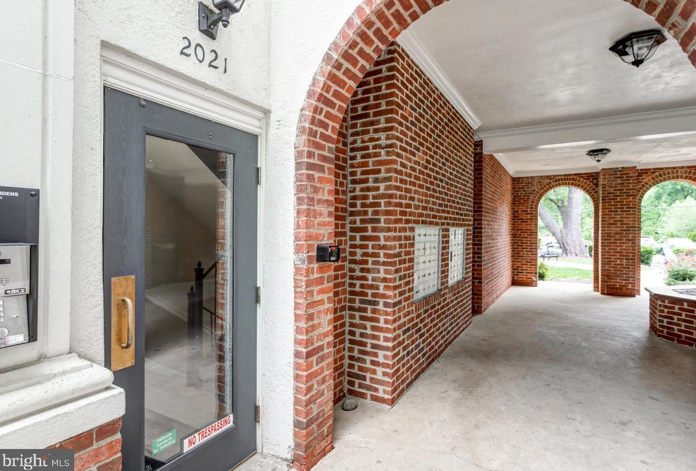 2021 21st St N #23, Arlington, VA 22201