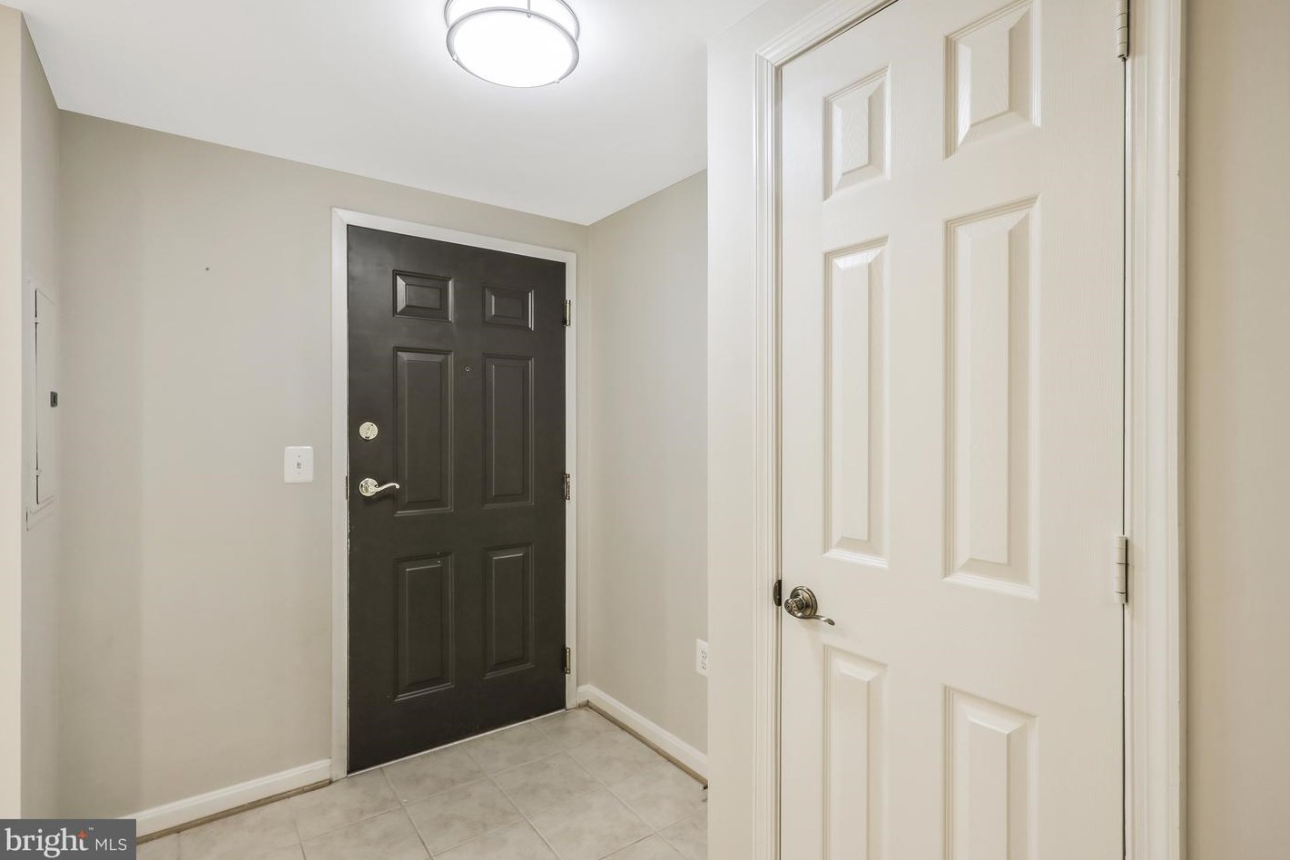 3830 9th St N #108e, Arlington, VA 22203