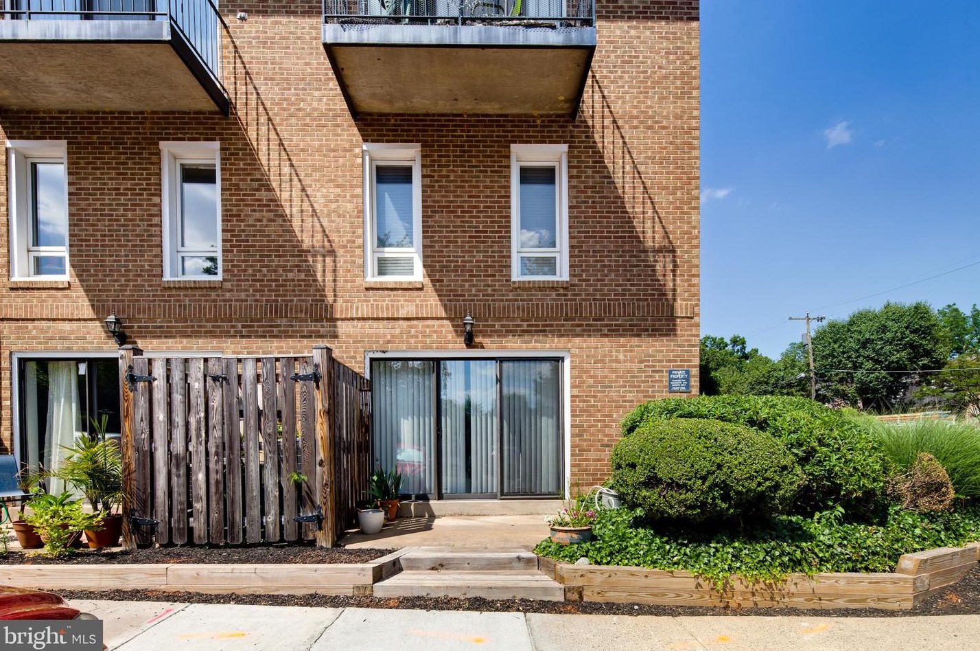 2117 N Monroe Street N #a, Arlington, VA 22207
