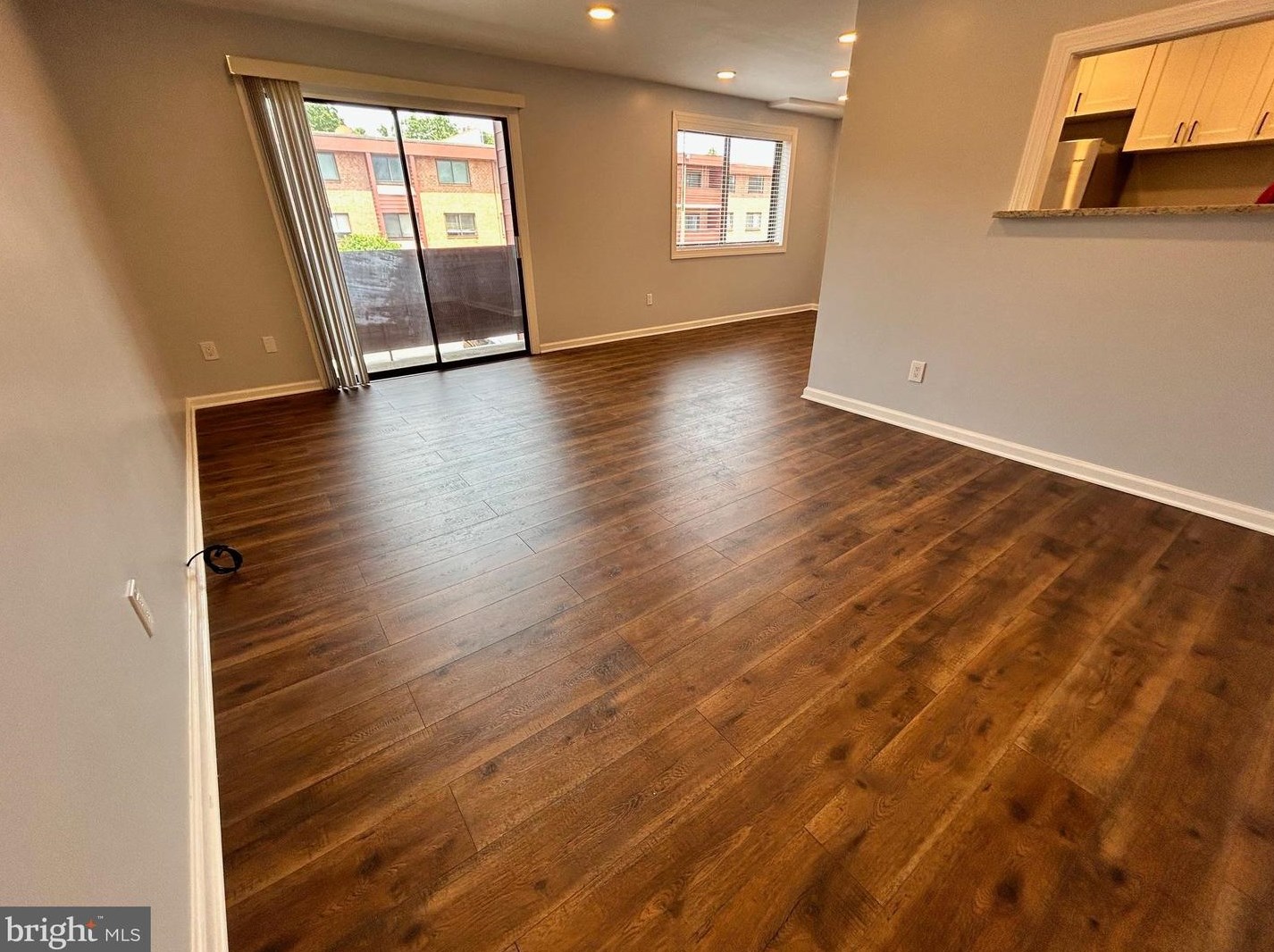 1519 S George Mason Dr #12, Arlington, VA 22204