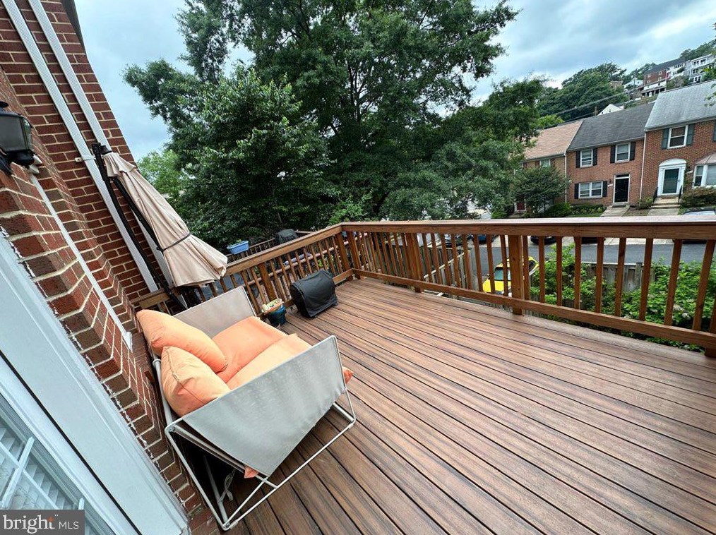 2035 Glebe Rd, Arlington, VA 22207-2226