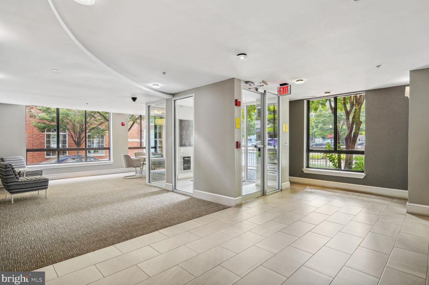 1200 N Hartford Street N #604, Arlington, VA 22201
