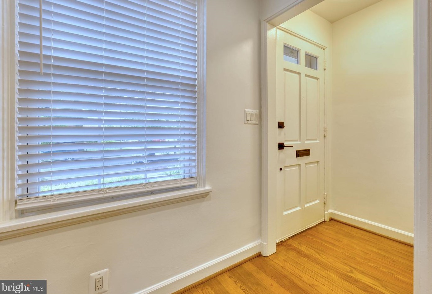 3427 S Stafford St #b, Arlington, VA 22206