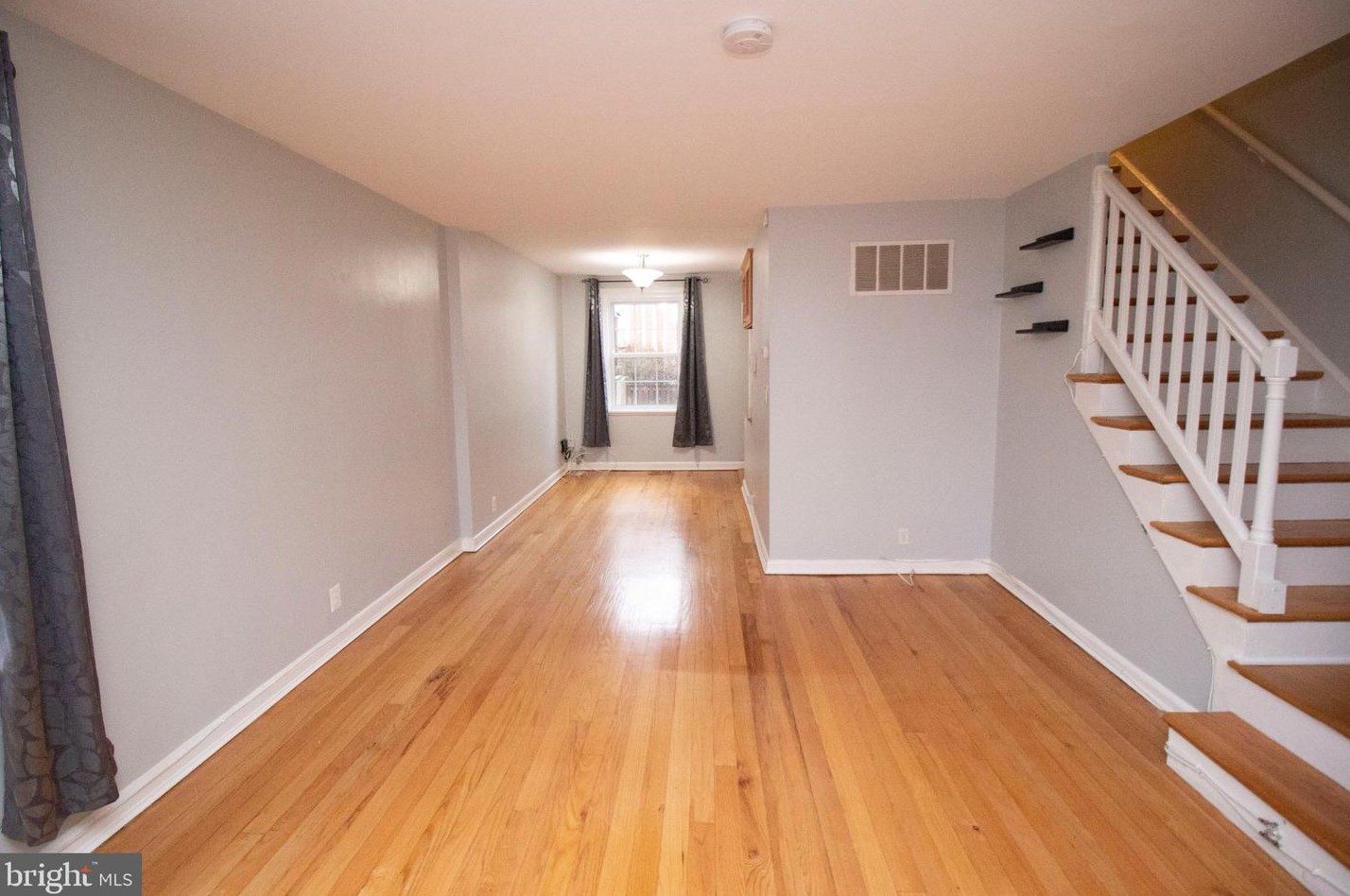 3272 S Utah St, Arlington, VA 22206