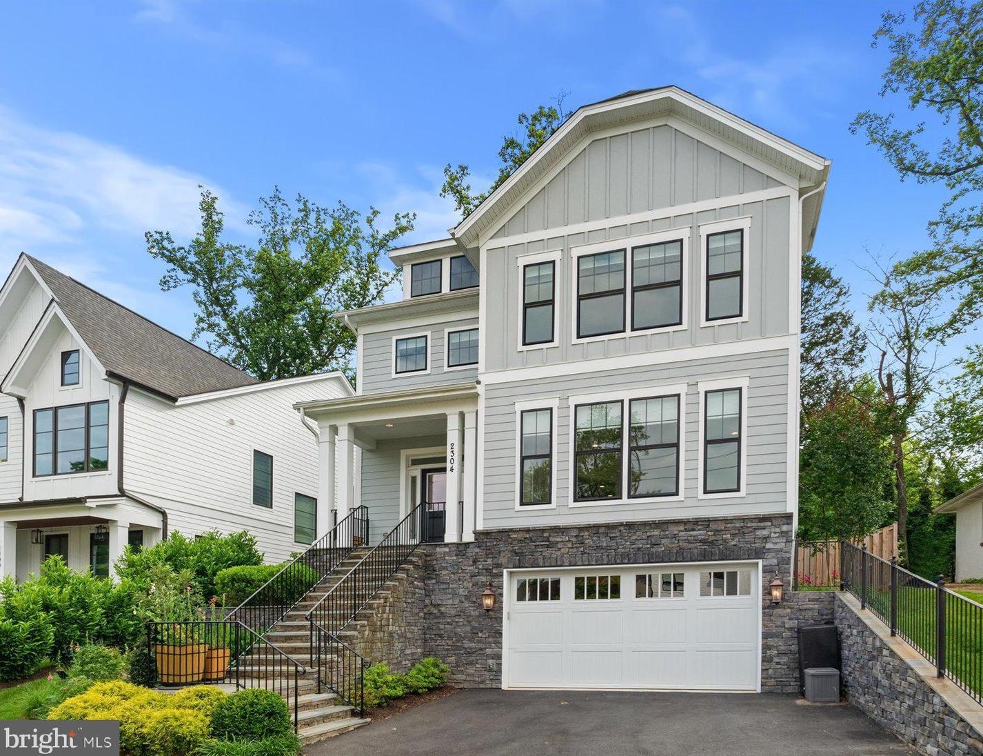 2304 N Kensington St, Arlington, VA 22205