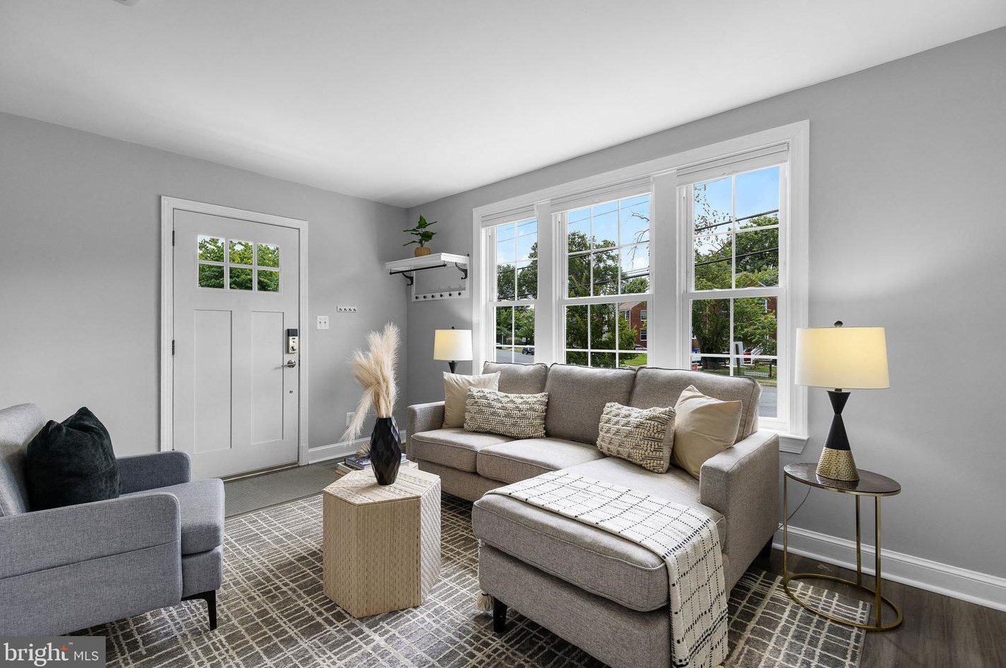 2613 S Troy St, Arlington, VA 22206