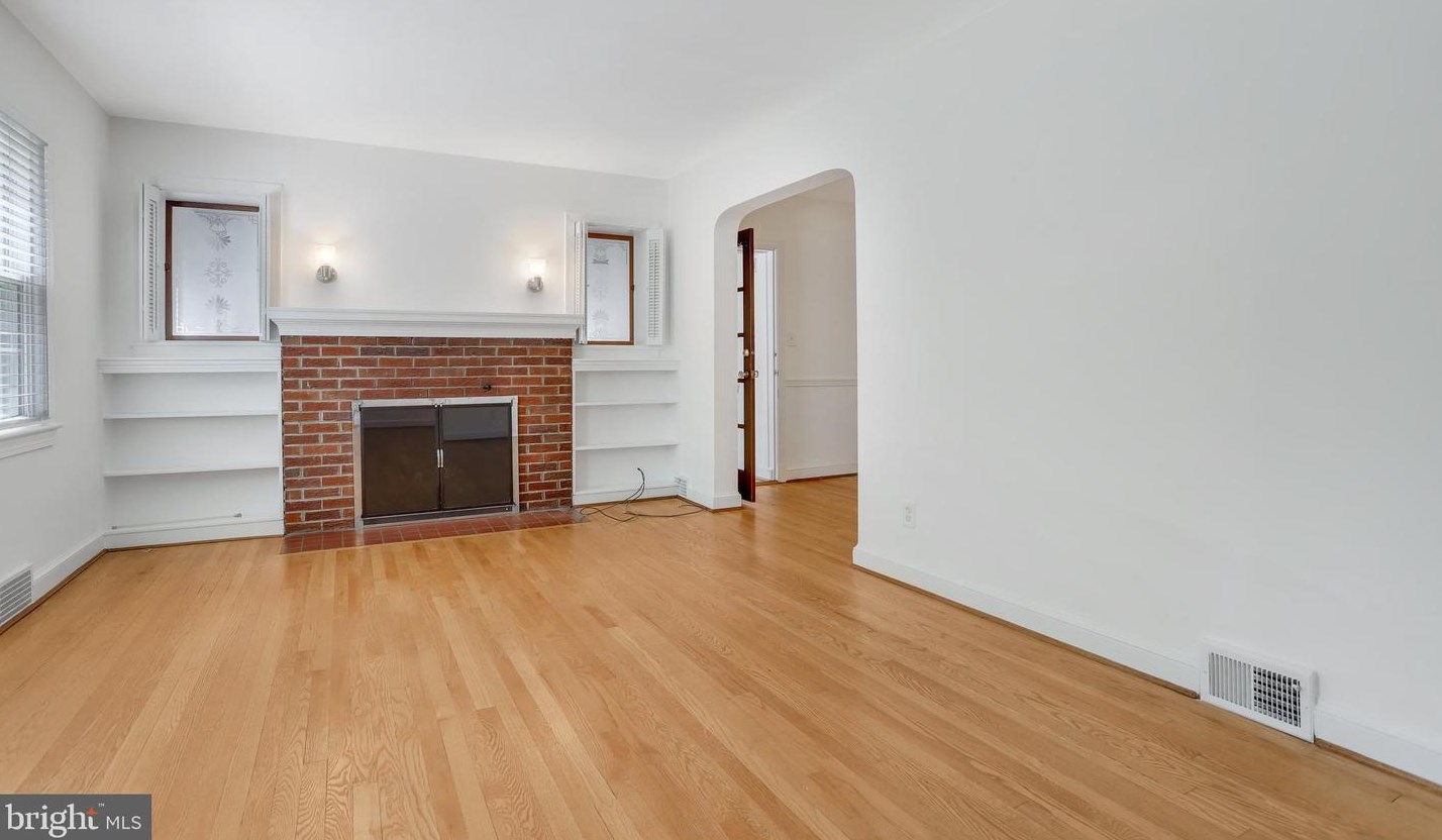 538 N Oakland Street N, Arlington, VA 22203
