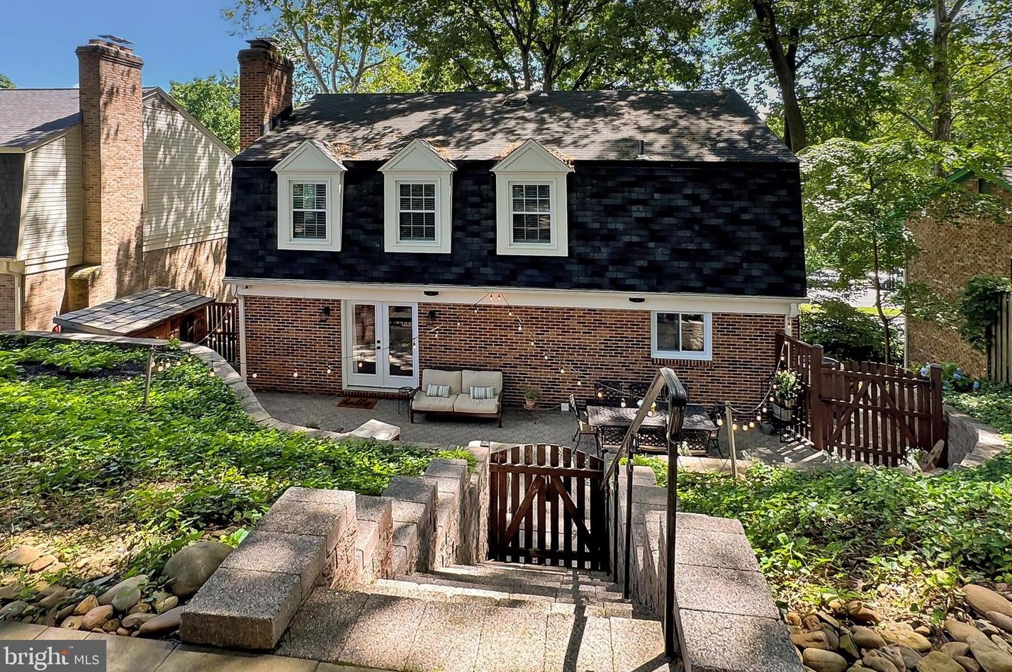 812 George Mason Dr, Arlington VA  22205-1216 exterior