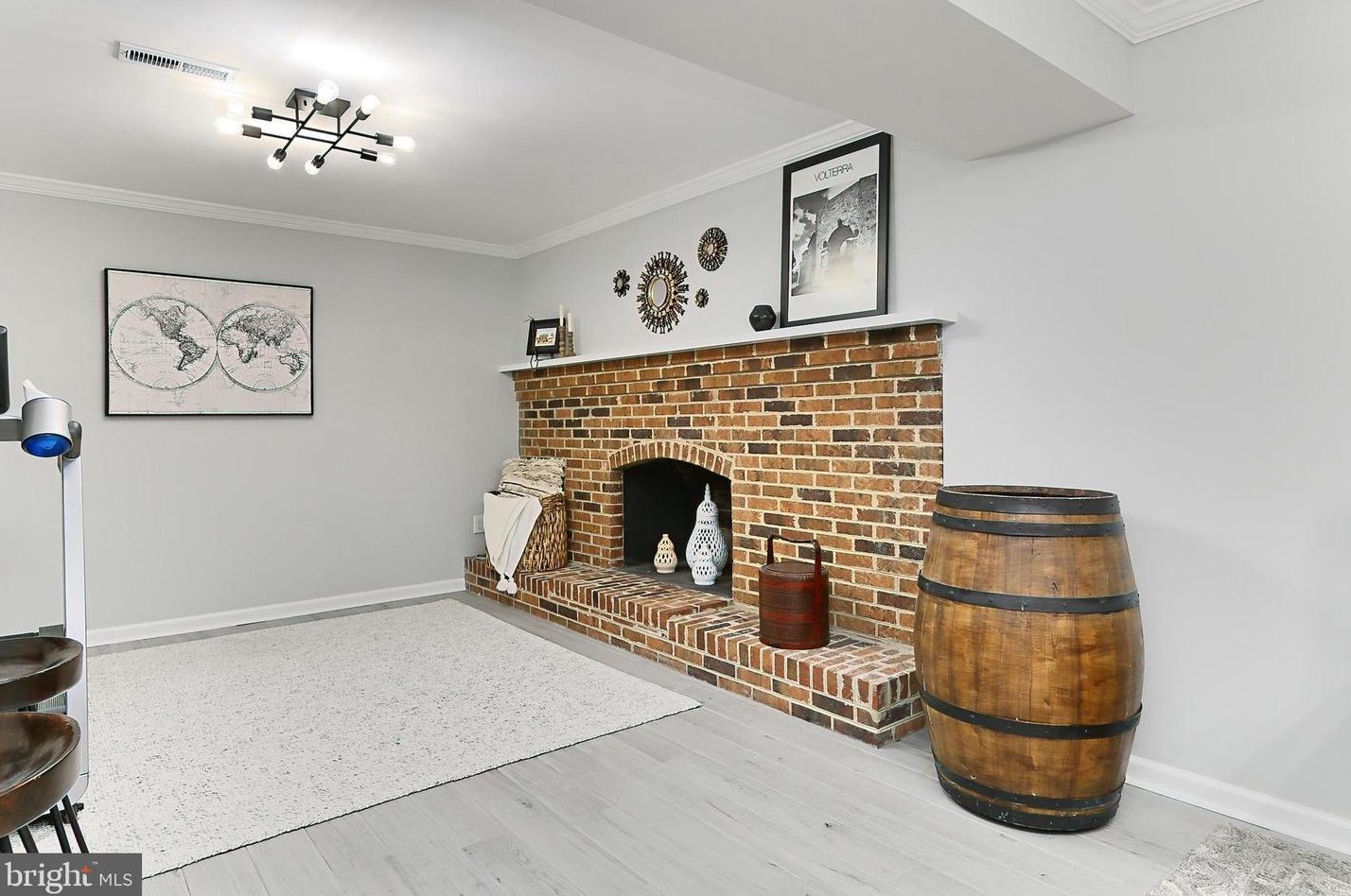 812 George Mason Dr, Arlington VA  22205-1216 exterior