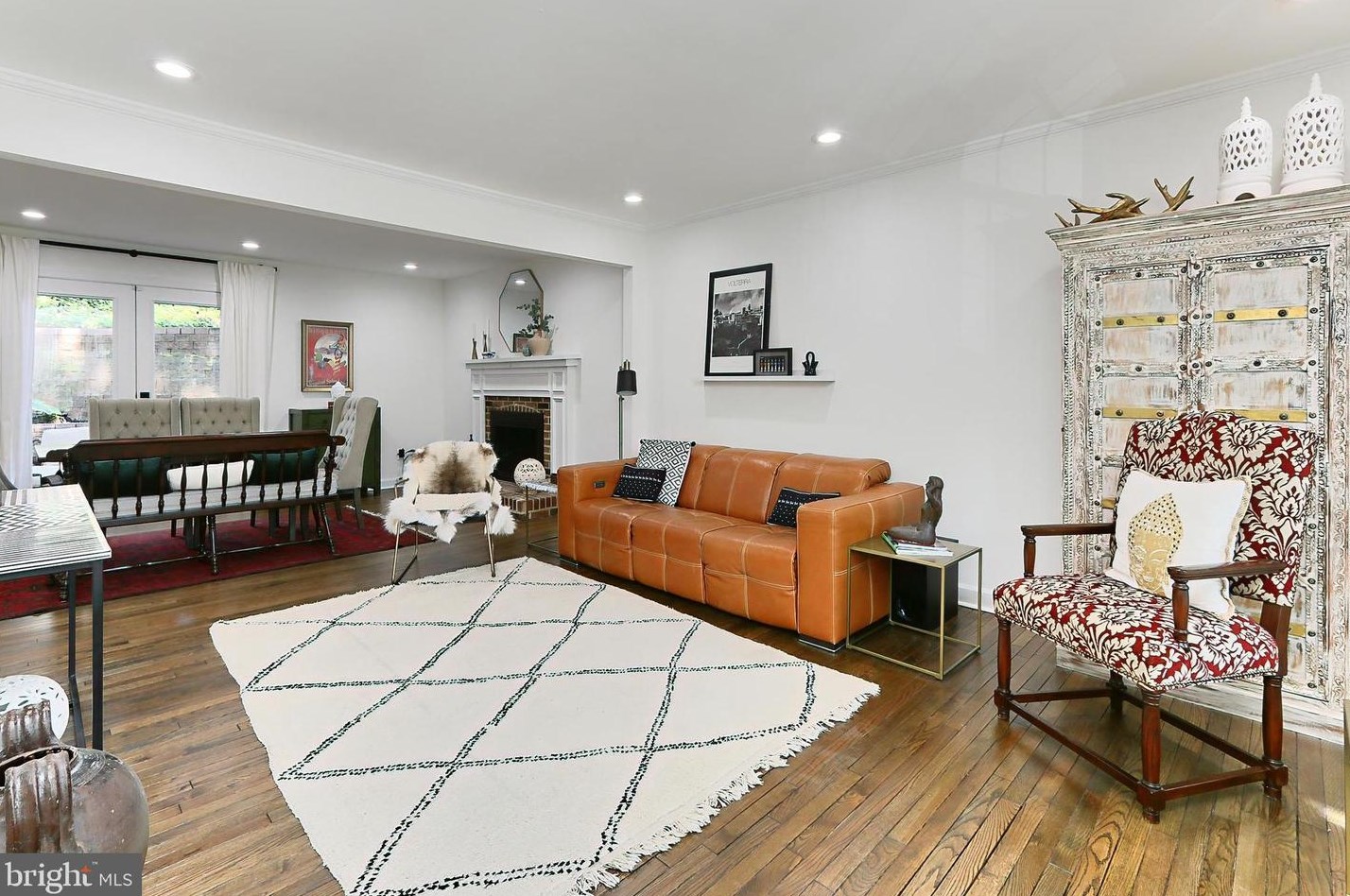 812 George Mason Dr, Arlington VA  22205-1216 exterior