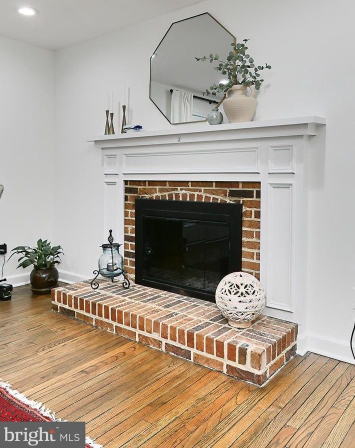 812 George Mason Dr, Arlington VA  22205-1216 exterior