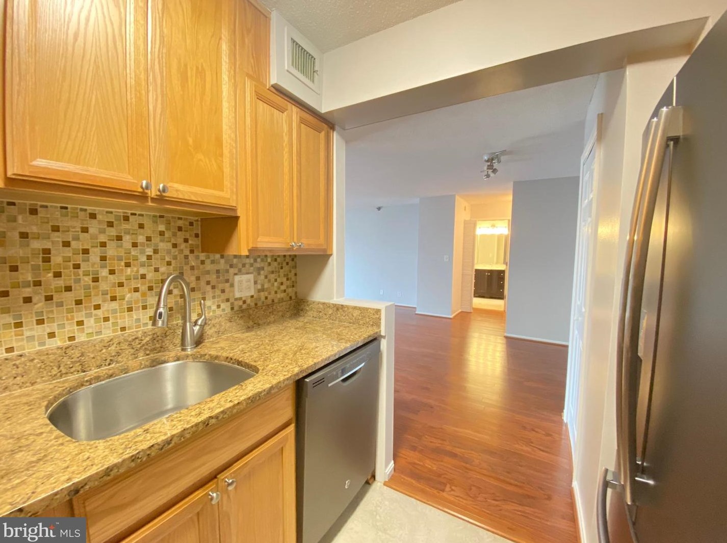 900 N Stafford St #1603, Arlington, VA 22203