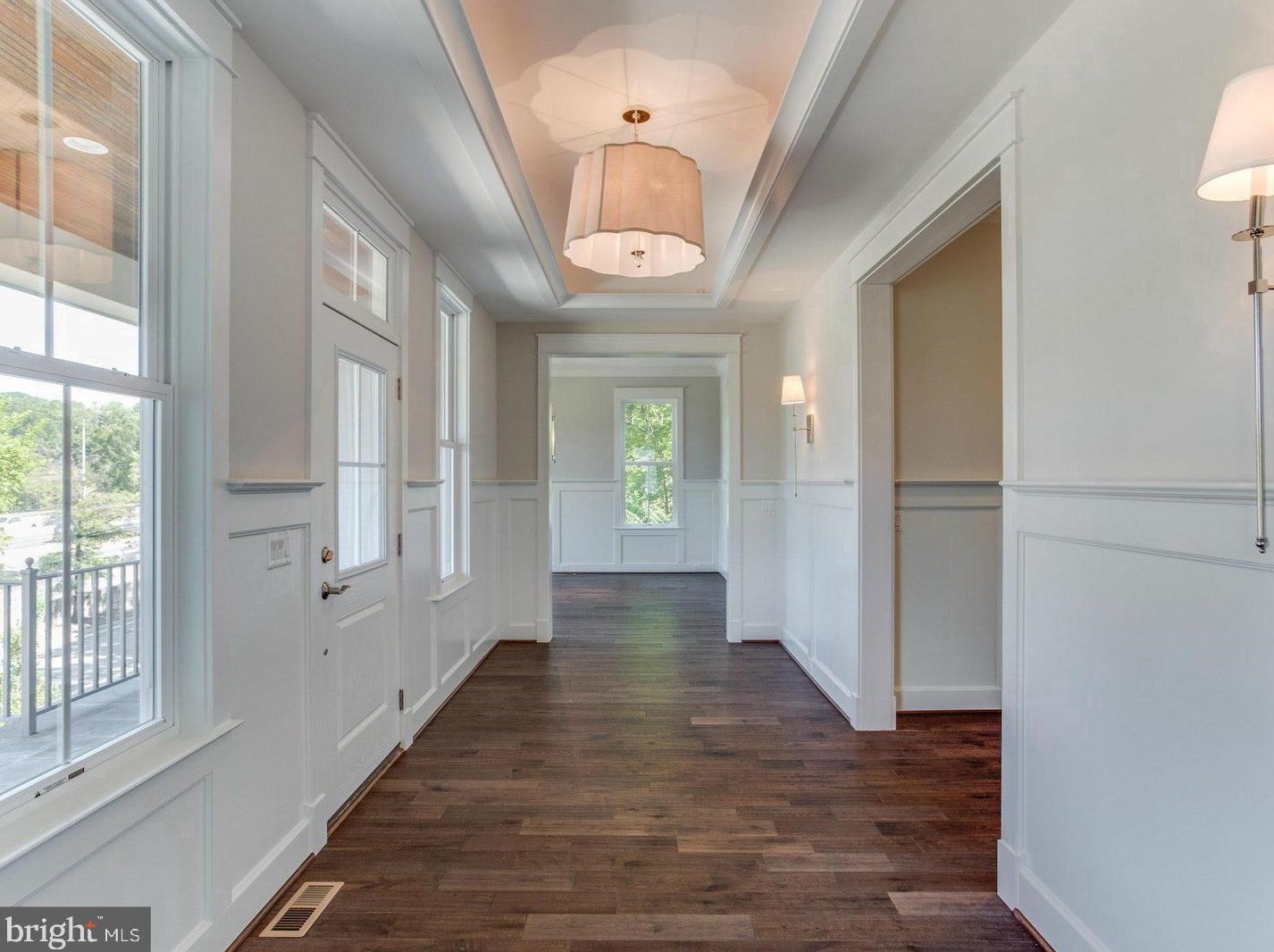 1771 Army Navy Dr, Arlington, VA 22202