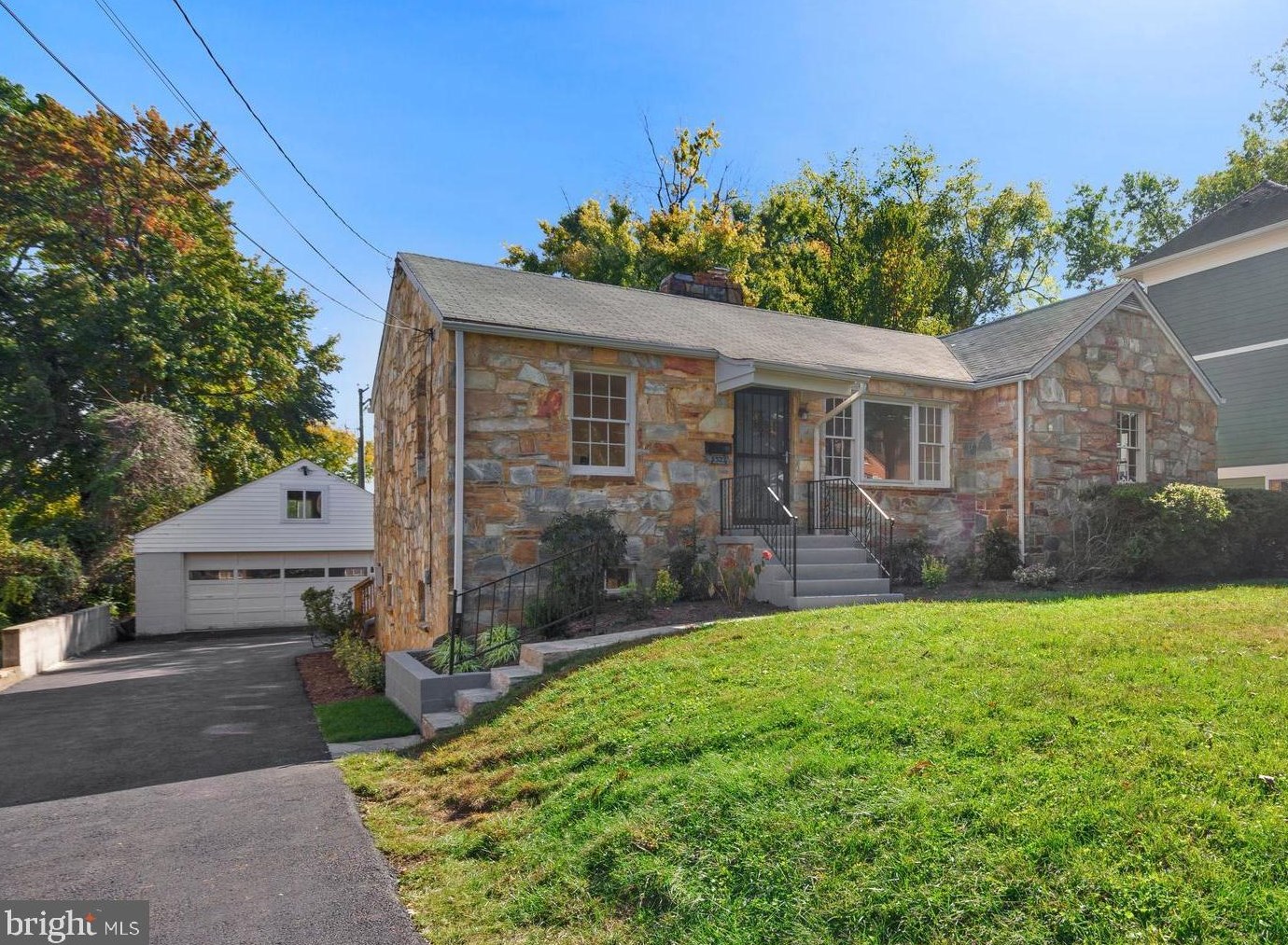 5322 N 26th Street N, Arlington, VA 22207