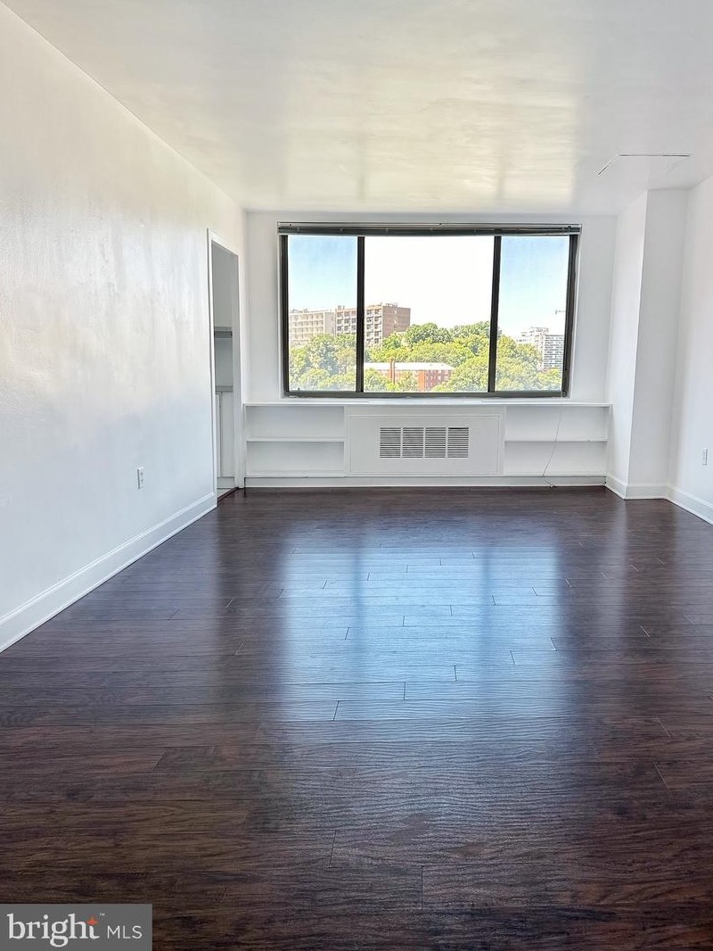 1121 Arlington Blvd #934, Arlington, VA 22209