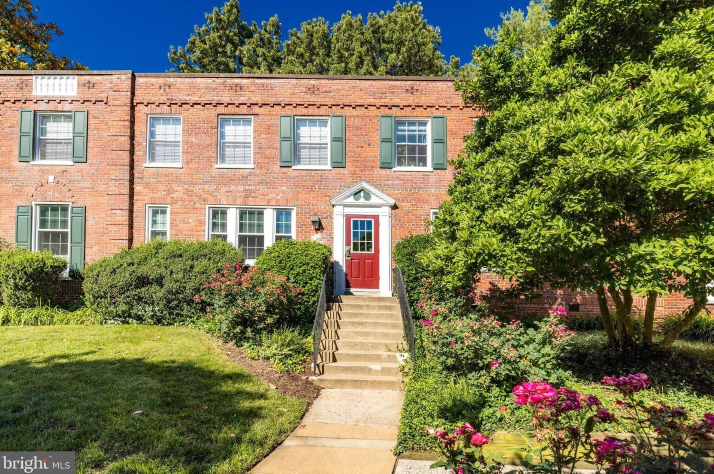 1913 Key Blvd #11572, Arlington, VA 22201