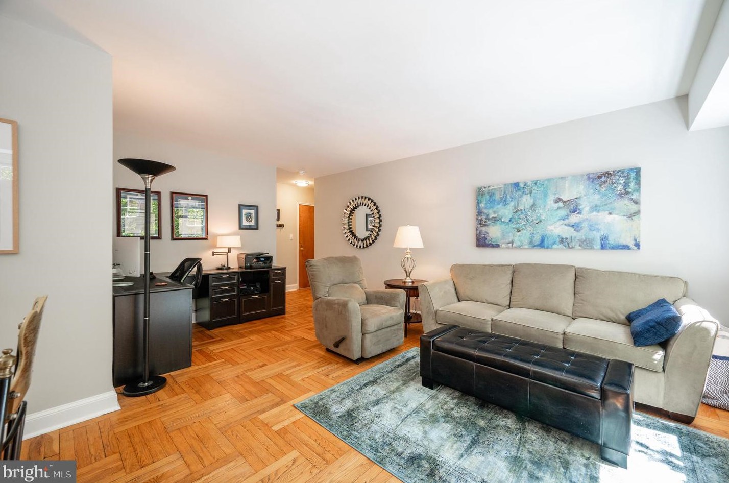 1307 N Ode St #414, Arlington, VA 22209