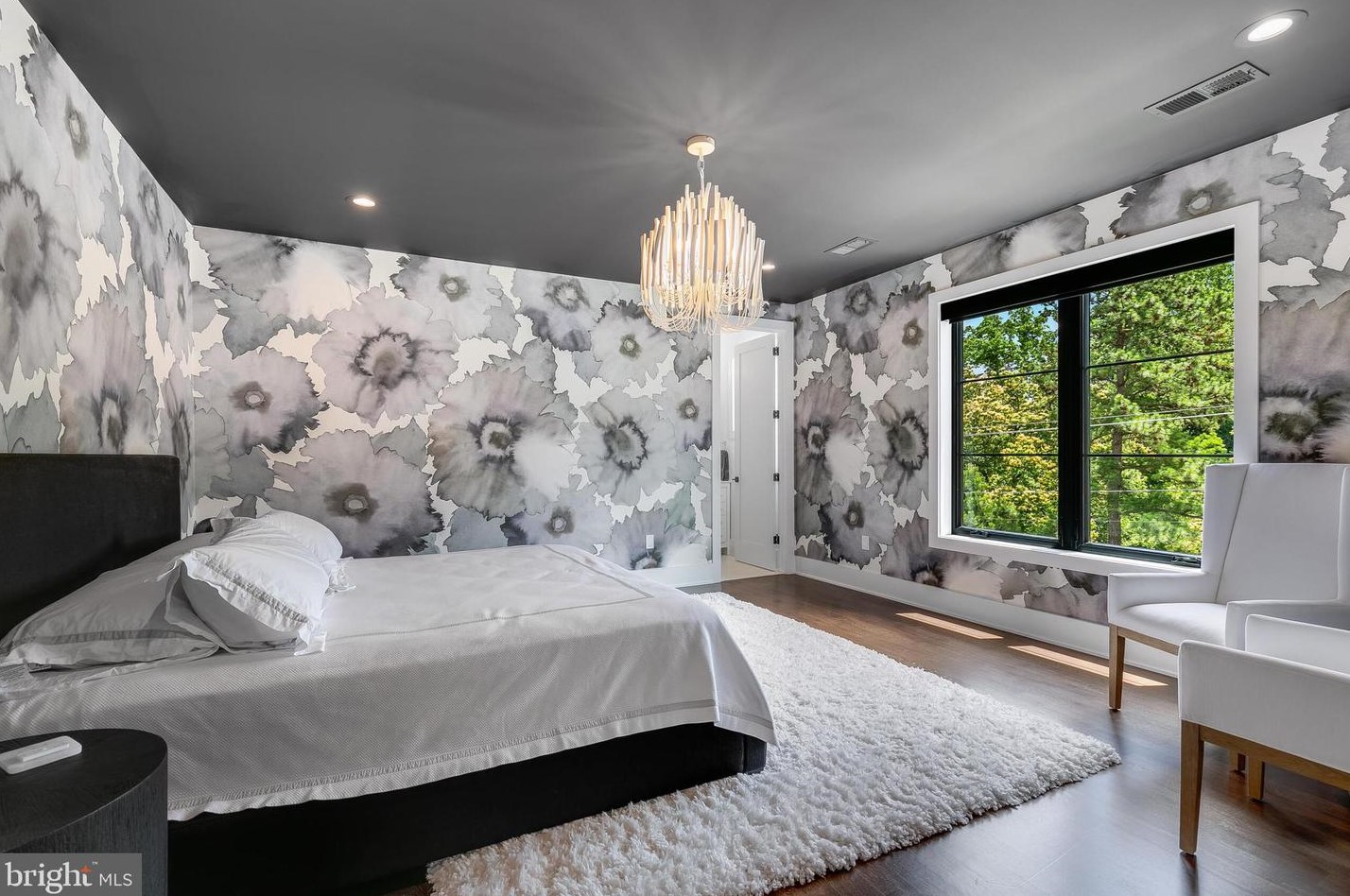 4605 26th St, Arlington VA 22206-2927 exterior